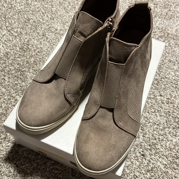 Shoes Boots A New Day Kolie Taupe Size 10 New - Picture 9 of 9